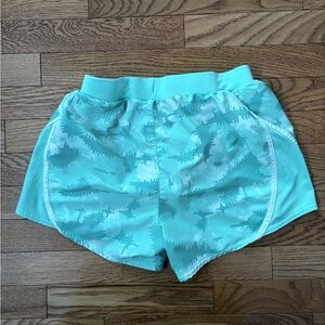 Under Armour running shorts - size XS - EUC